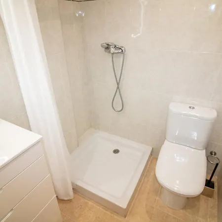 Luxury Bajo Frente A La Piscina Apartmán *